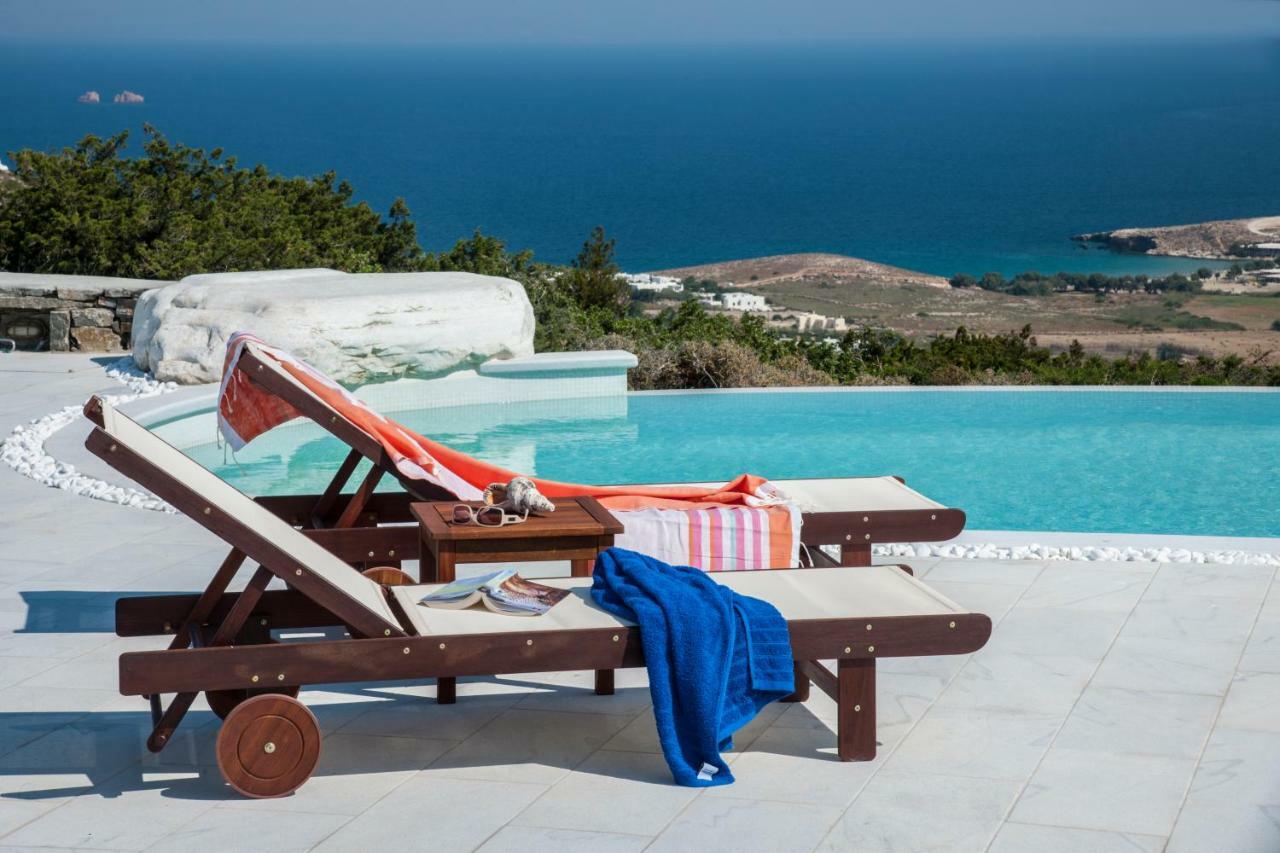 Villa Aeolos With 2 Private Pools Sarakíniko エクステリア 写真